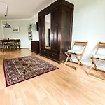 Apartment am Auensee mit großer Terrasse, Grill und Privat-Parkplatz