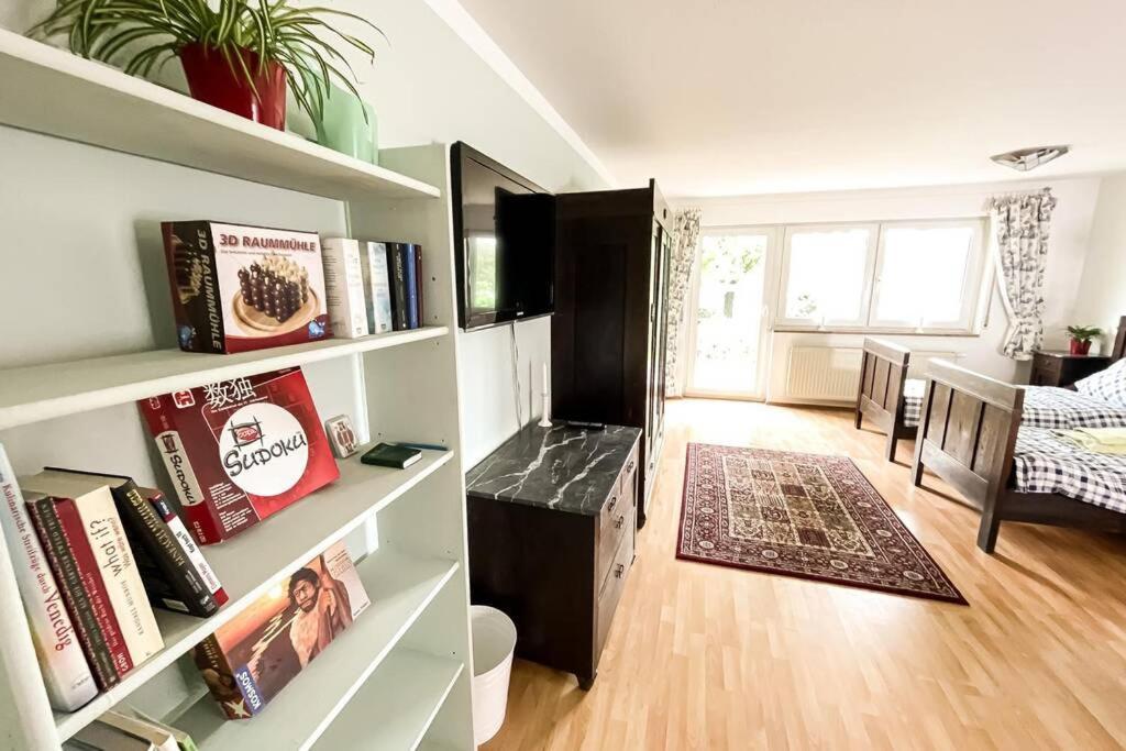 Am Auensee Mit Großer Terrasse, Grill Und Privat-parkplatz Apartment Leipzig