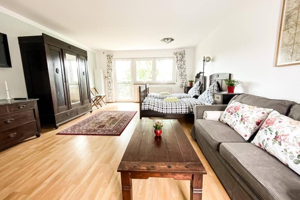 Am Auensee Mit Großer Terrasse, Grill Und Privat-parkplatz
